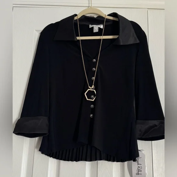 New with tags! Joseph Ribkoff black fit-&-flare blouse! - Picture 4 of 15